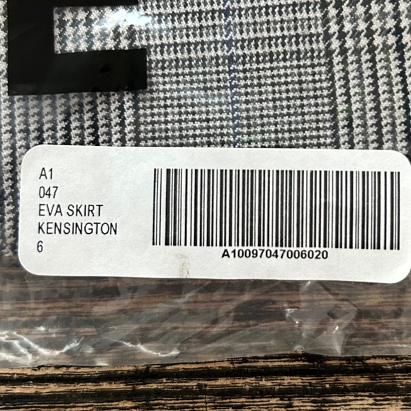 ◼️NWT - BILLIE EVA SKIRT KENSINGTON ◼️ - Picture 15 of 16
